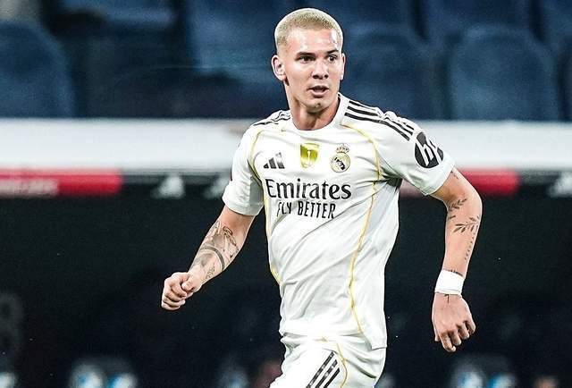 首发右边锋, inews