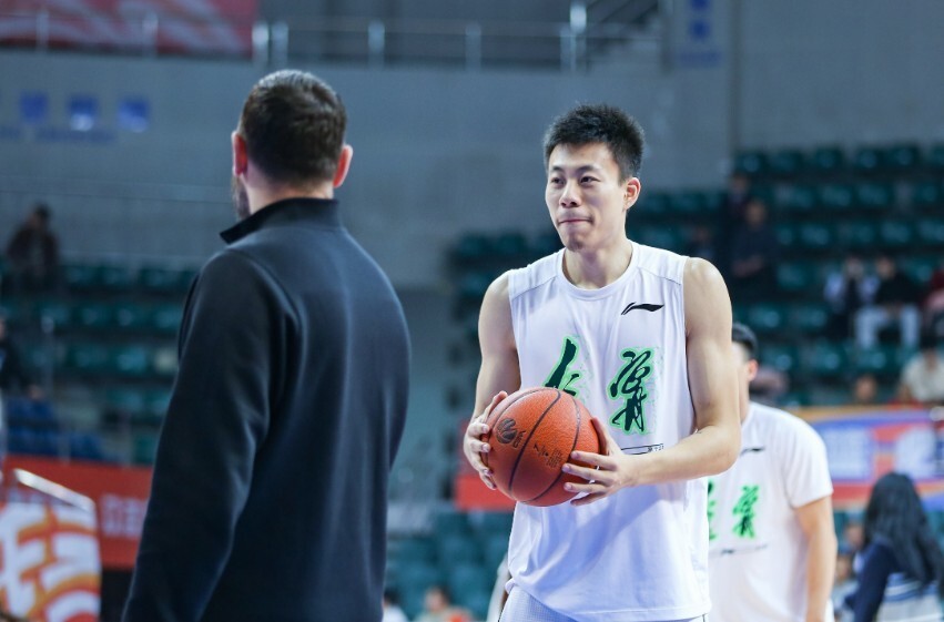 com, 也有球迷做, 球衣