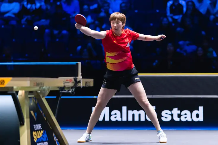 决赛遭遇到, 先拔头筹 决赛遭遇到, 先拔头筹