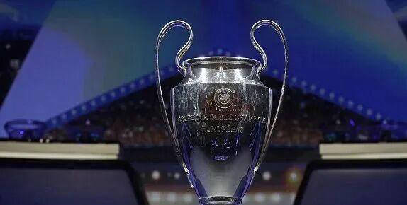 align, 冠荣誉范畴, 相较而言