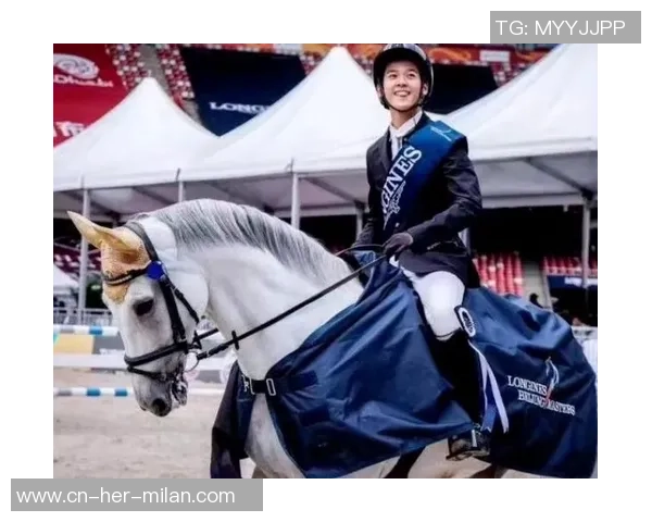 体坛新秀庞钦宇露脸澳门MAT盛典，00后马术少年冷艳时髦场